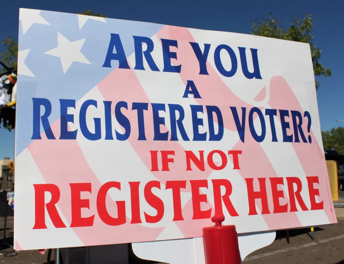 Civil rights groups host voter registration event for minority residents
